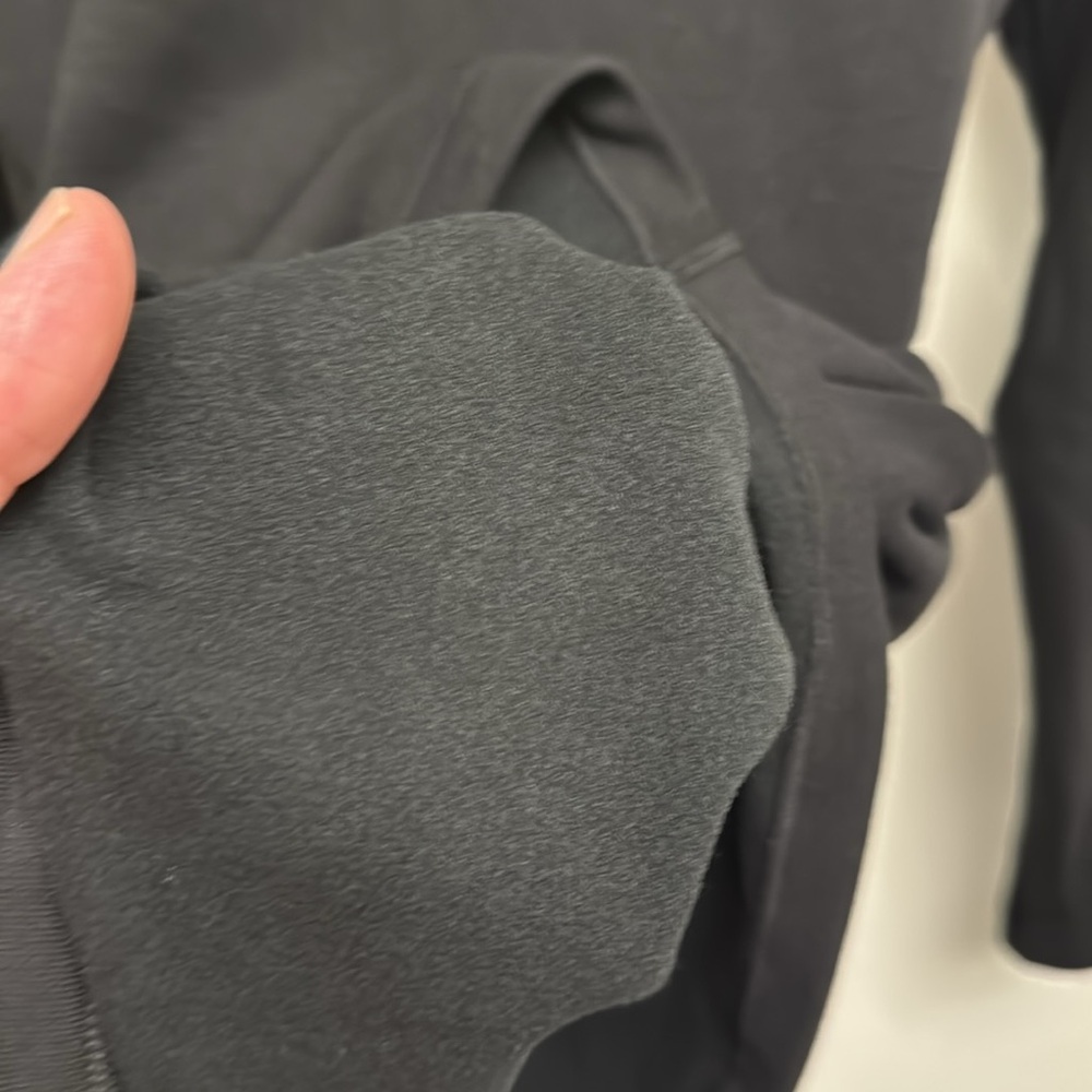 Heat Tech Ultra Warm Pullover Polyester’s Medium - image 5